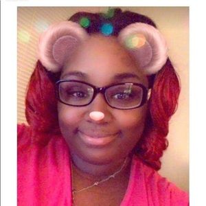 Meet your Posher, Jasmine